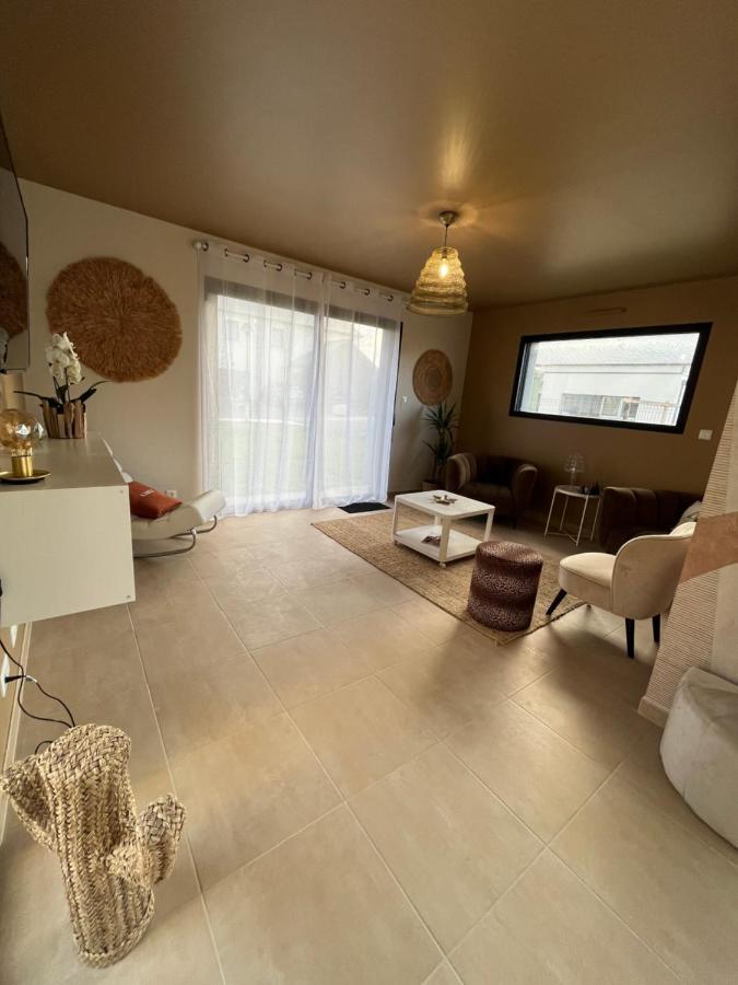 La Belle Melorienne Villa แซงต์-เมลัวร์-เดส์-ซงด์ ภายนอก รูปภาพ