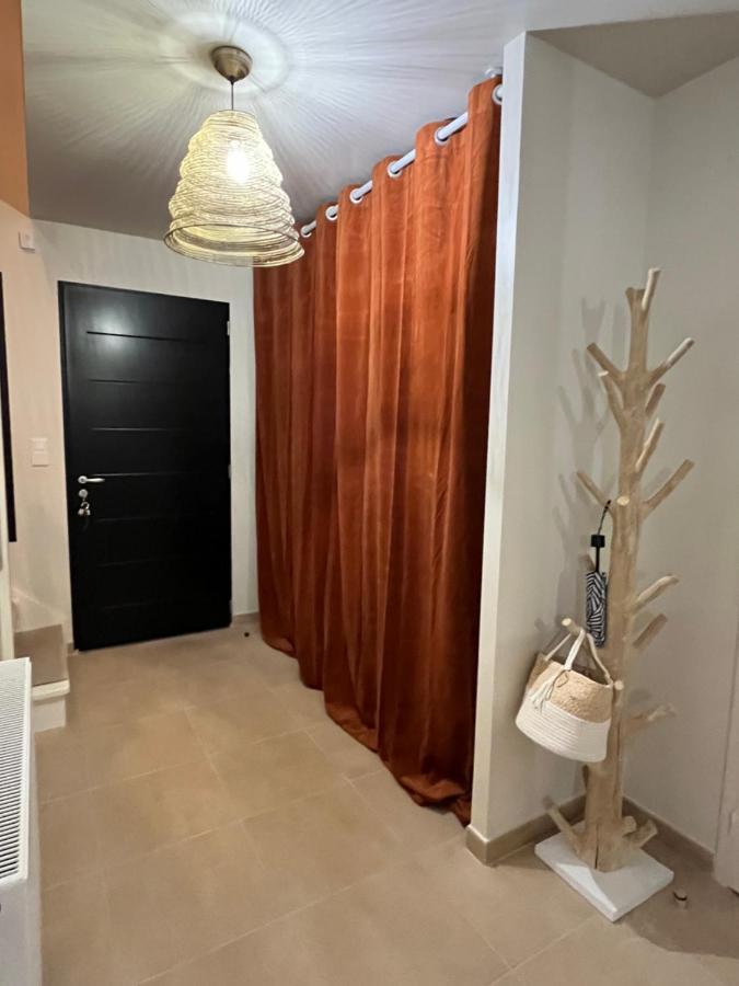 La Belle Melorienne Villa แซงต์-เมลัวร์-เดส์-ซงด์ ภายนอก รูปภาพ