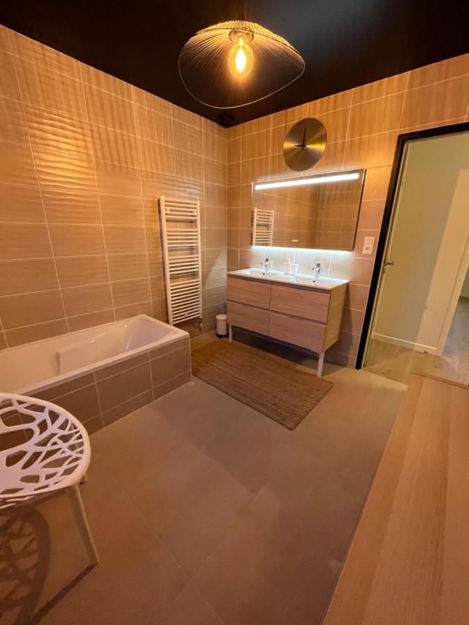 La Belle Melorienne Villa แซงต์-เมลัวร์-เดส์-ซงด์ ภายนอก รูปภาพ