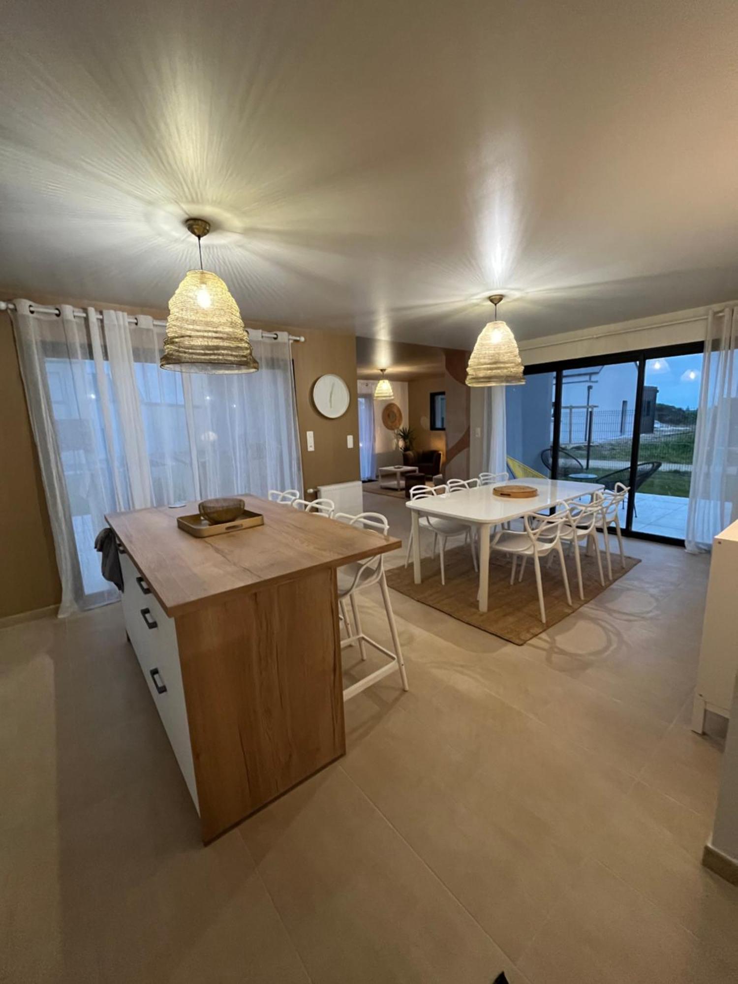 La Belle Melorienne Villa แซงต์-เมลัวร์-เดส์-ซงด์ ภายนอก รูปภาพ